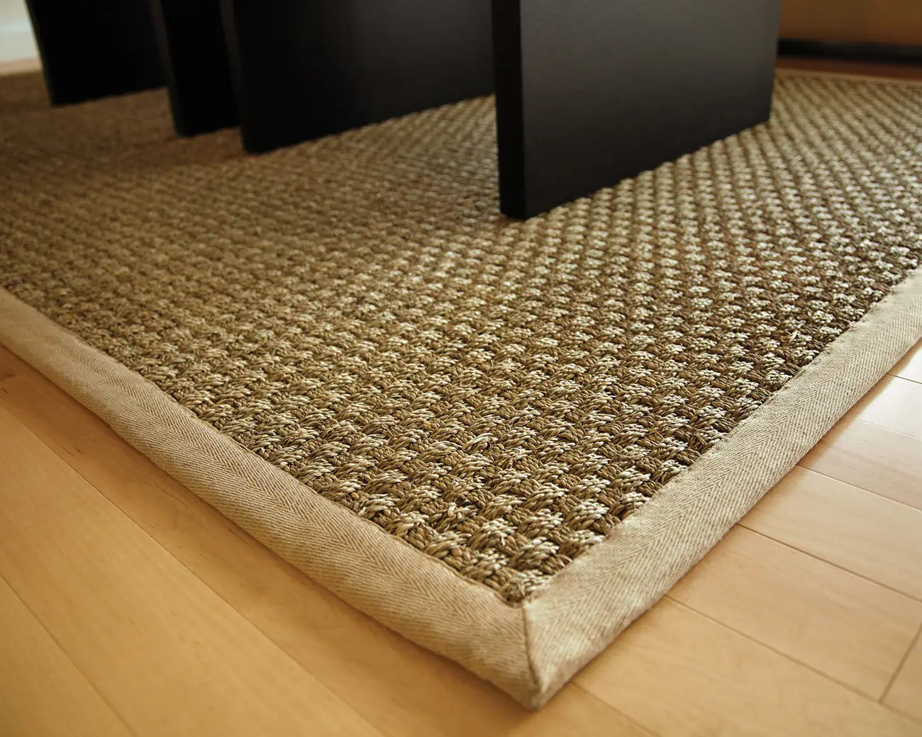 Anji Mountain Beige Bordered Rug 2