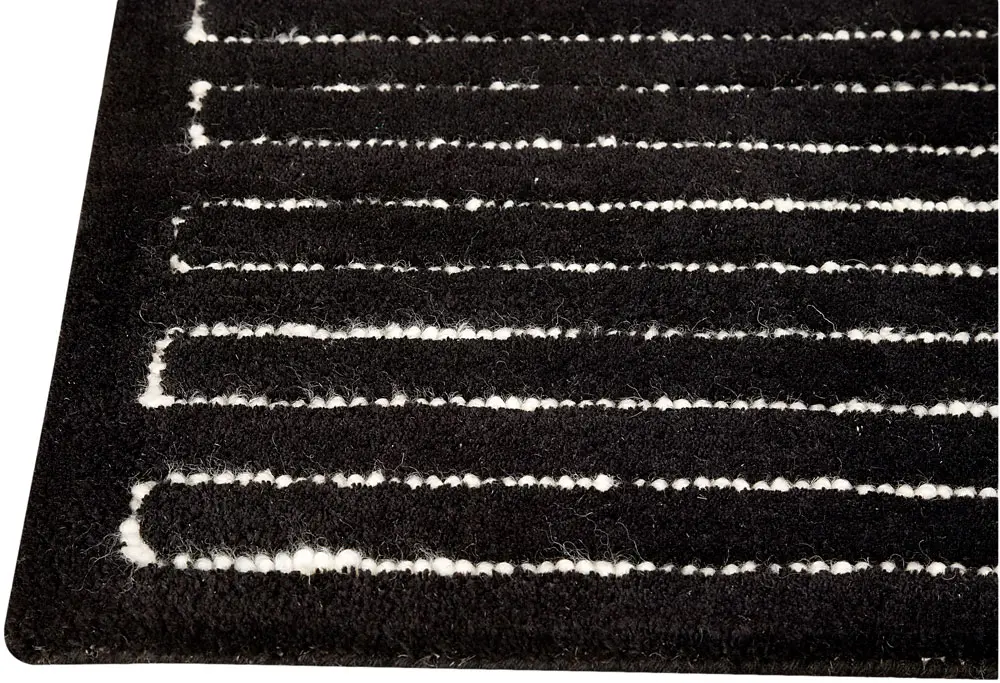 Modern Loom Black Hilo Patterned Rug