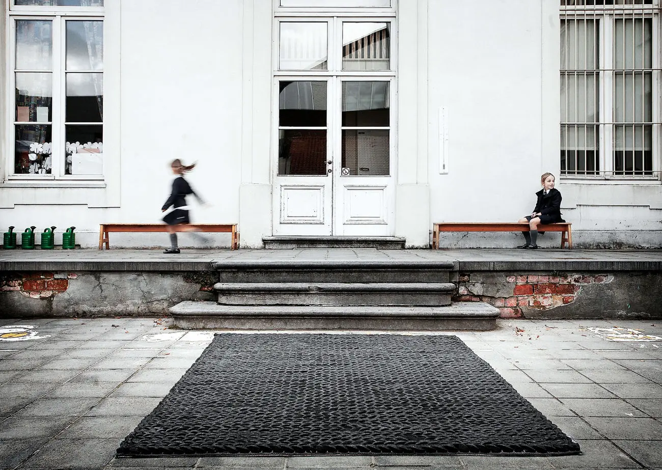 Ligne Pure Dream 172.1.900 Braided Pile Knotted Felt Rug