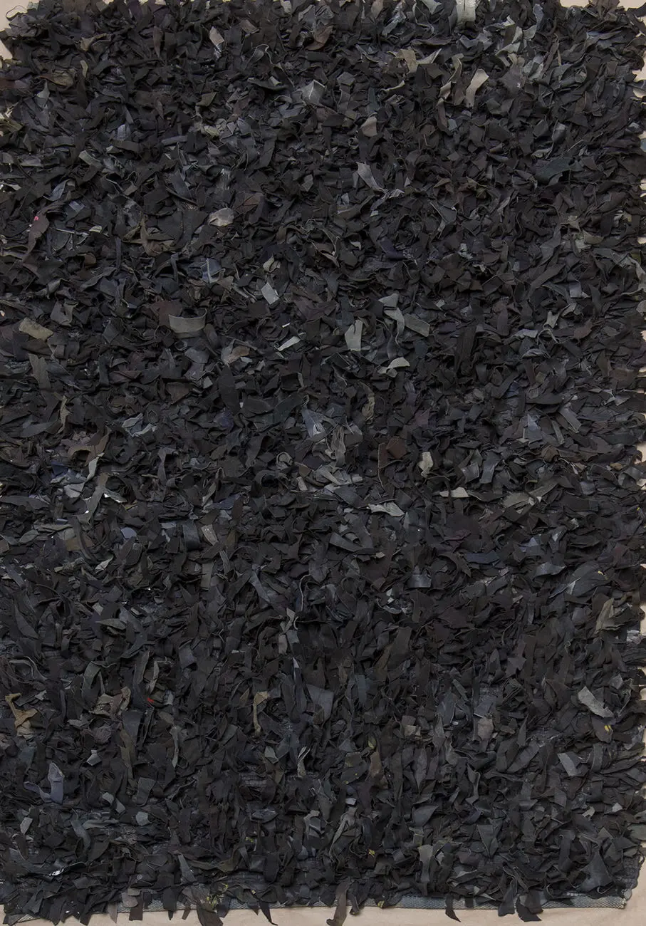 Black Leather Shag 3'5 x 5'11