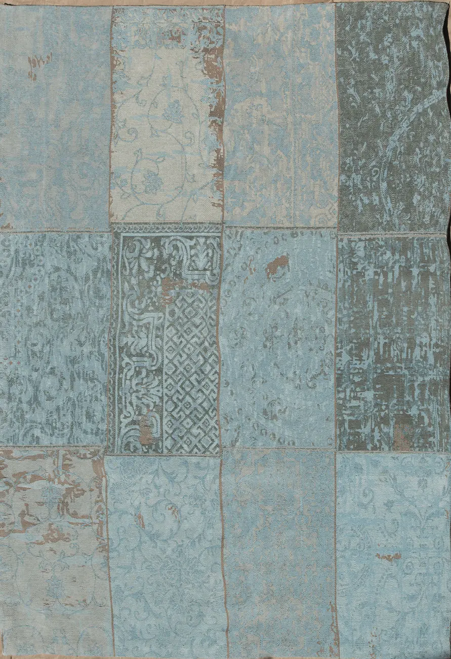 Blue Patchwork Tuft 5'10 x 6'6