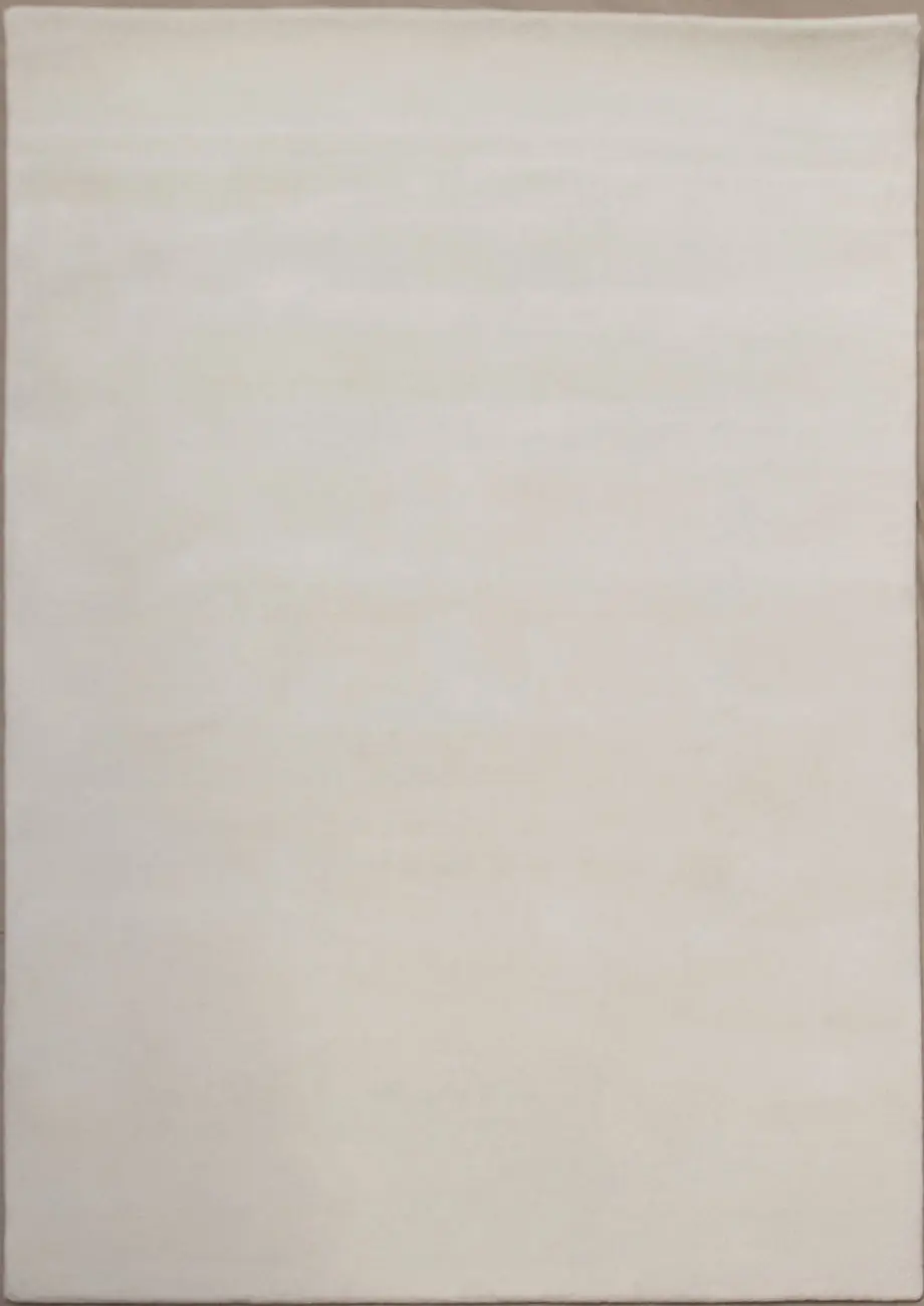Cream Solid Tuft 6' x 9'
