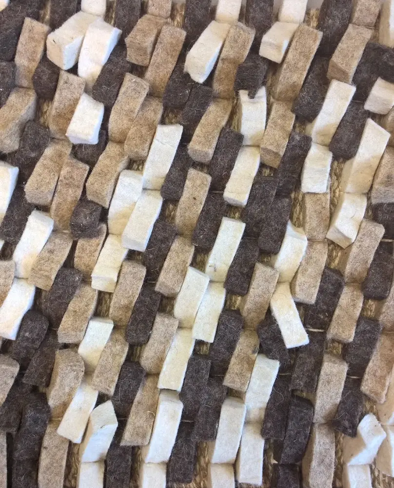 Cobblestone Beige / White / Chocolate Felt Shag Rug